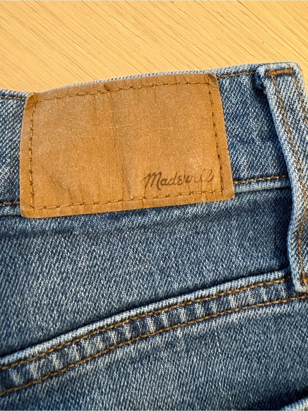 Madewell Straight-Leg‎ Blue Denim Jeans - Picture 5 of 10